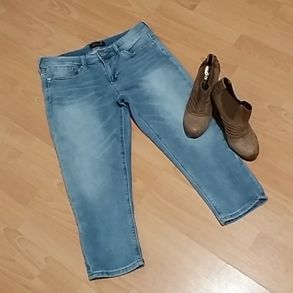 Seven7 Denim - 👖Seven7 cropped jeans size6 inv#4/13👖